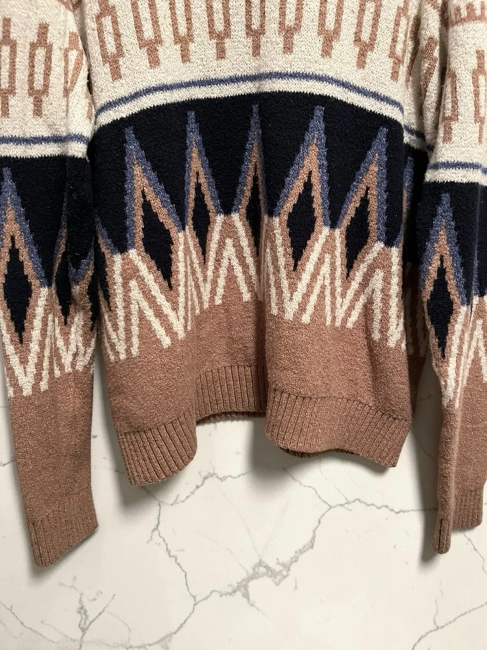 Old Navy XL Crewneck Sweater - Cream, Brown & Navy NWOT